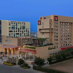**** Hotel Radisson Red Chandigarh India